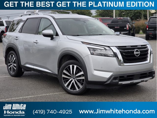 2023 Nissan Pathfinder Platinum 4WD photo