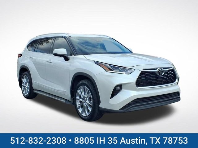 2023 Toyota Highlander Limited FWD photo