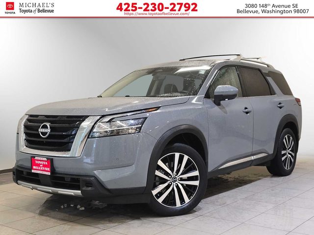 2023 Nissan Pathfinder Platinum 4WD photo