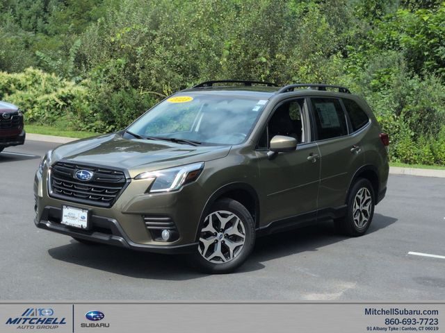 2023 Subaru Forester Premium AWD photo