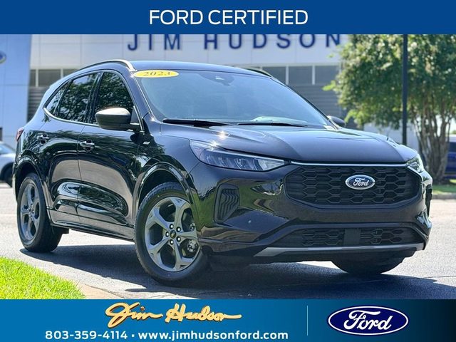 2023 Ford Escape ST-Line FWD photo