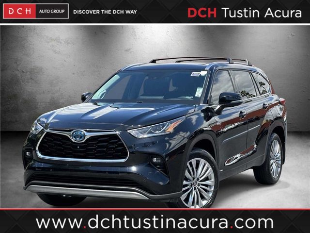 2023 Toyota Highlander Hybrid Platinum AWD photo