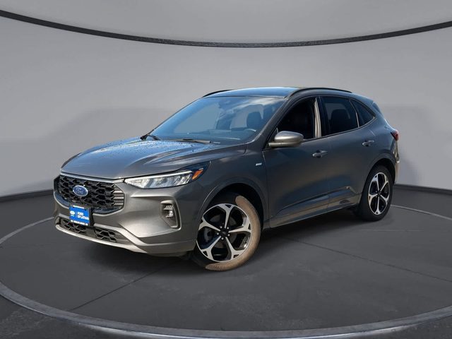 2023 Ford Escape ST-Line Select AWD photo
