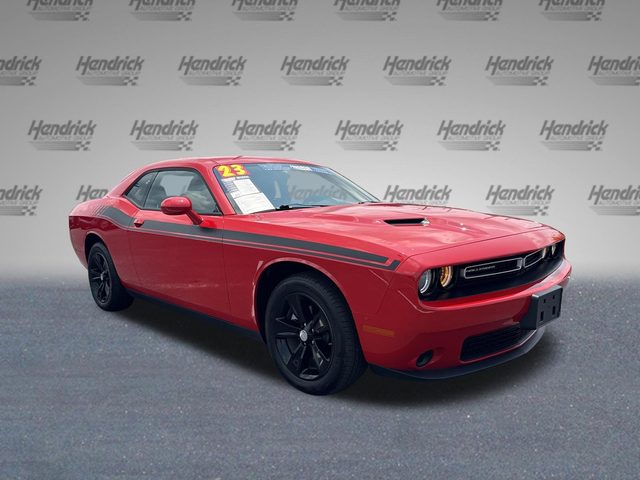 2023 Dodge Challenger SXT RWD photo