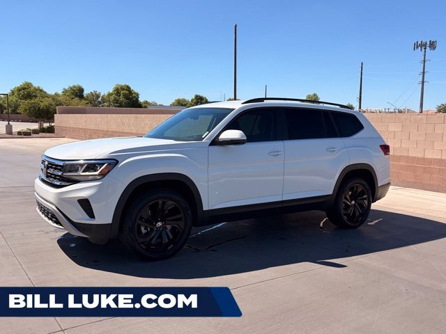 2023 Volkswagen Atlas 2.0T SE w/Technology FWD photo