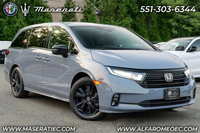 2023 Honda Odyssey Sport FWD photo