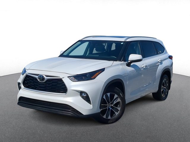 2023 Toyota Highlander XLE AWD photo