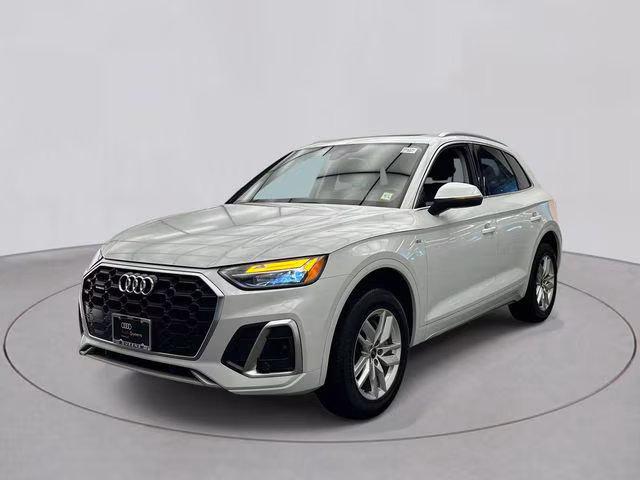 2023 Audi Q5 S line Premium AWD photo