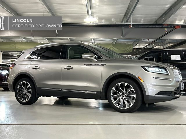 2023 Lincoln Nautilus Reserve AWD photo