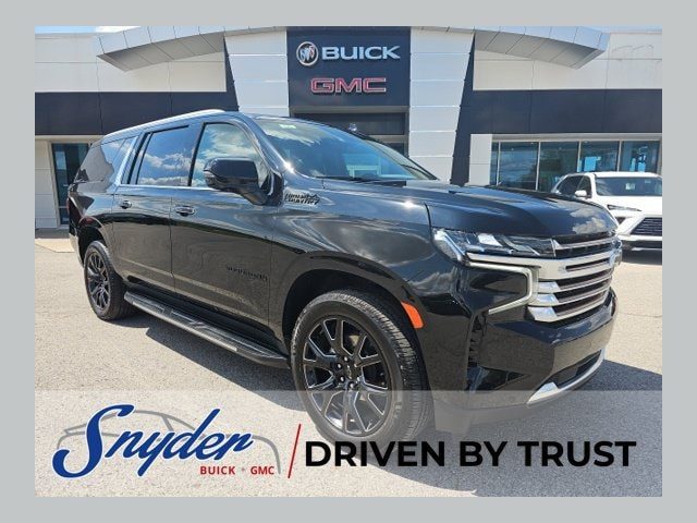 2023 Chevrolet Suburban High Country 4WD photo