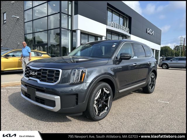 2023 Kia Telluride S AWD photo