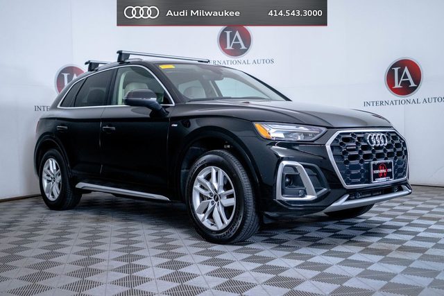 2023 Audi Q5 S line Premium AWD photo