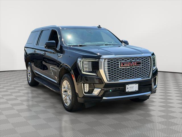 2022 GMC Yukon XL Denali 4WD photo