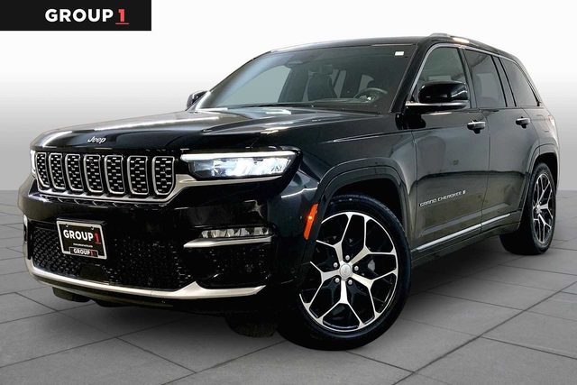 2023 Jeep Grand Cherokee Summit Reserve 4WD photo