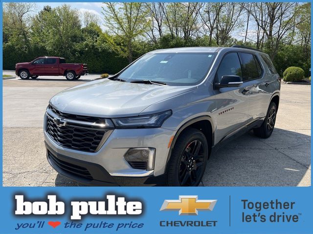 2023 Chevrolet Traverse Premier FWD photo