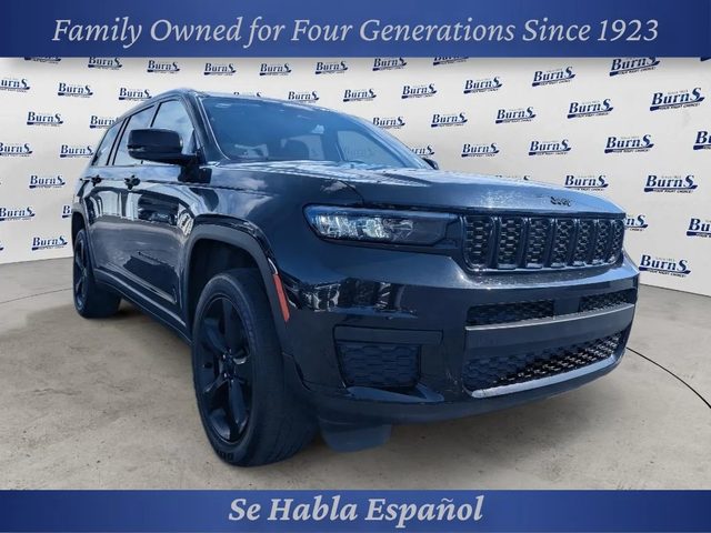2023 Jeep Grand Cherokee L Altitude 4WD photo