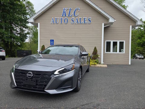 2023 Nissan Altima 2.5 SV AWD photo