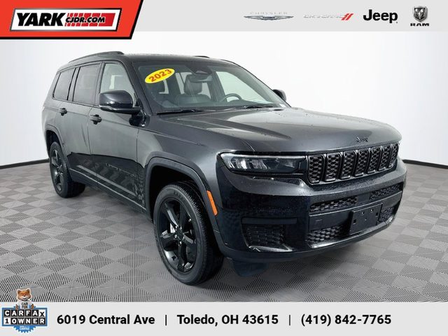 2023 Jeep Grand Cherokee L Altitude 4WD photo