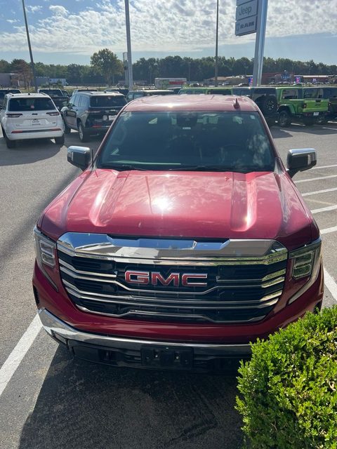 2023 GMC Sierra 1500 SLT 4WD photo