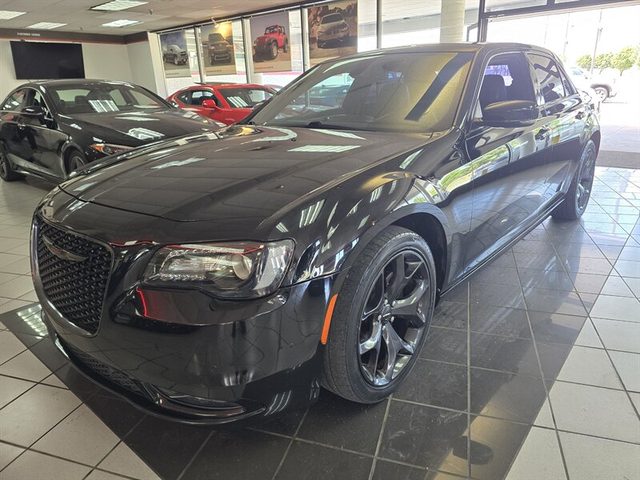 2021 Chrysler 300 300S RWD photo