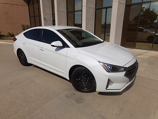 2019 Hyundai Elantra SE FWD photo