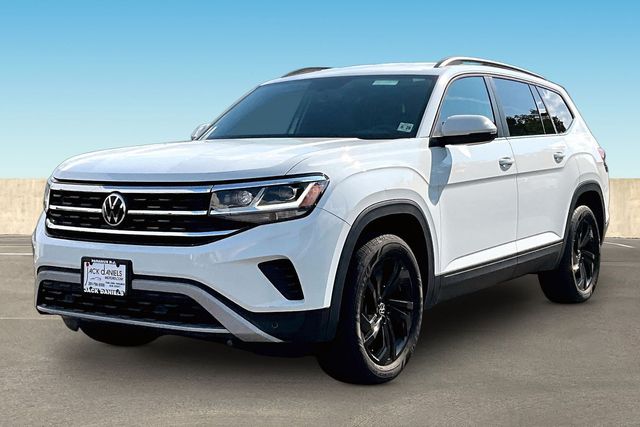 2023 Volkswagen Atlas 3.6L V6 SE w/Technology AWD photo