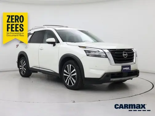 2023 Nissan Pathfinder Platinum 4WD photo