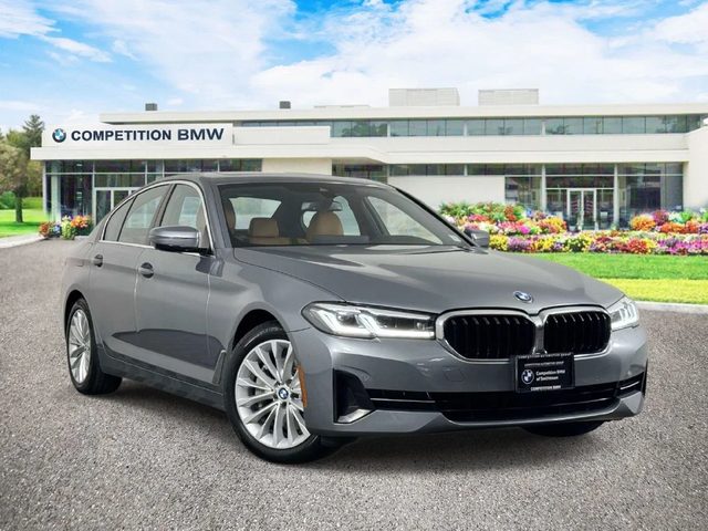 2023 BMW 5 Series 530i xDrive AWD photo