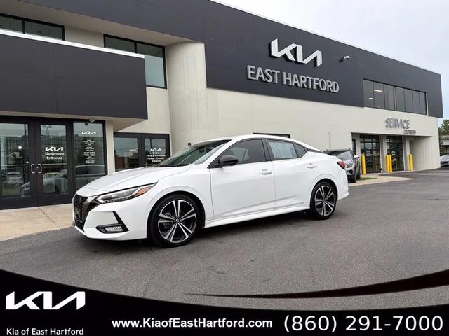 2023 Nissan Sentra SR FWD photo