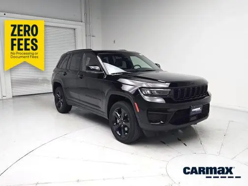 2023 Jeep Grand Cherokee Altitude 4WD photo