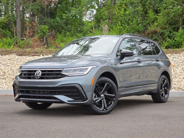 2023 Volkswagen Tiguan SE R-Line Black AWD photo
