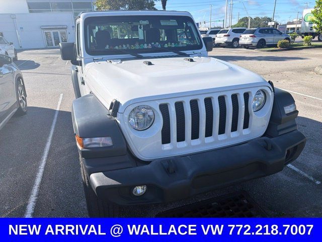 2023 Jeep Wrangler Sport 4WD photo