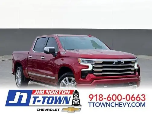 2023 Chevrolet Silverado 1500 High Country 4WD photo