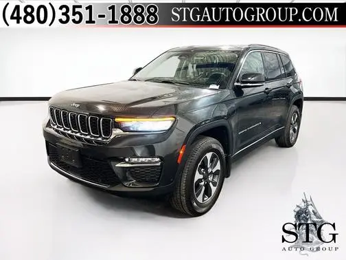 2023 Jeep Grand Cherokee 4WD photo