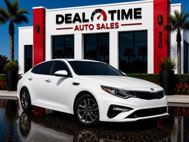 2020 Kia Optima LX FWD photo