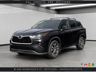2023 Toyota Highlander XLE AWD photo