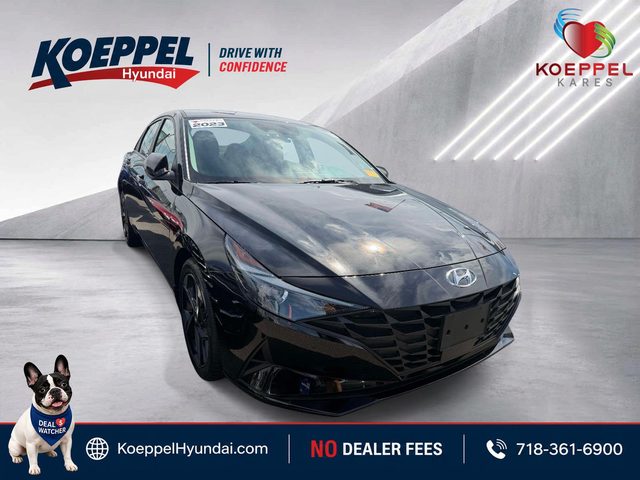 2023 Hyundai Elantra SEL FWD photo