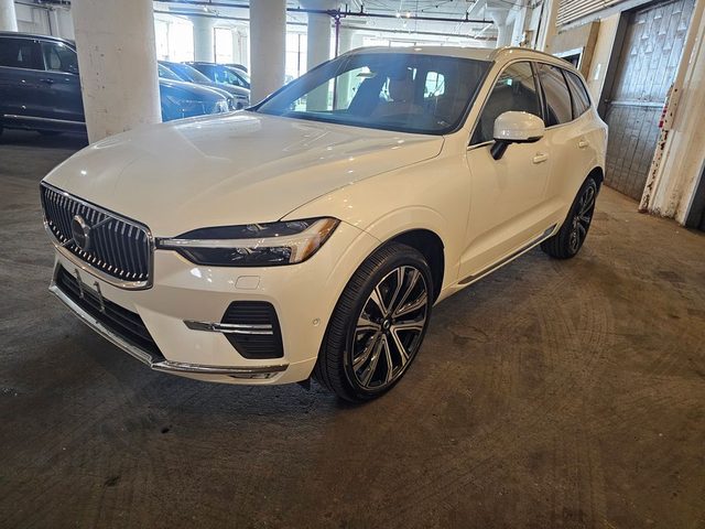 2023 Volvo XC60 Ultimate Bright Theme AWD photo