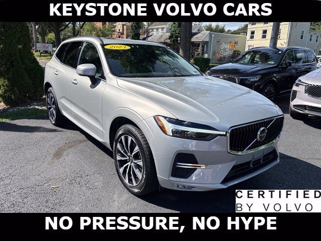 2023 Volvo XC60 Core AWD photo