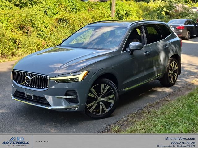 2023 Volvo XC60 Plus Bright Theme AWD photo
