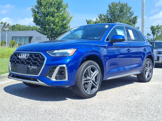 2023 Audi Q5 S line Premium AWD photo