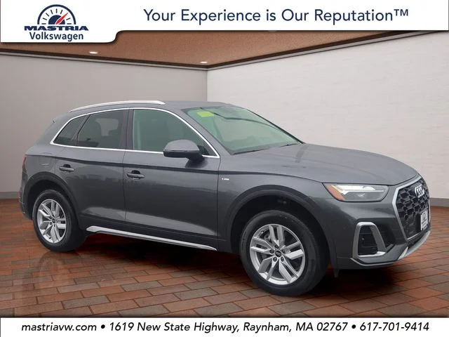 2023 Audi Q5 S line Premium AWD photo