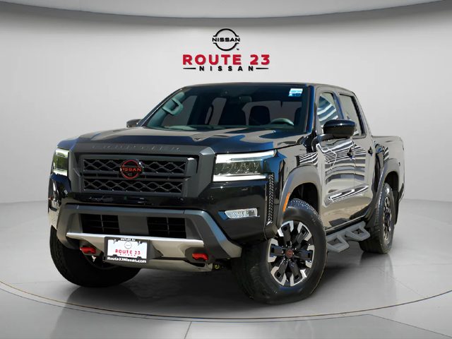 2023 Nissan Frontier PRO-4X 4WD photo