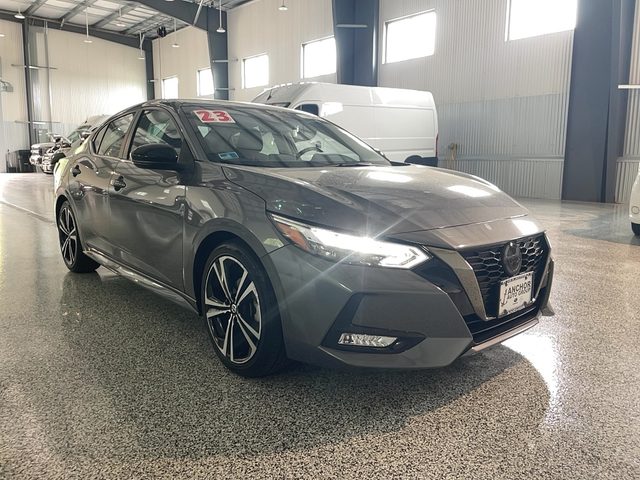 2023 Nissan Sentra SR FWD photo