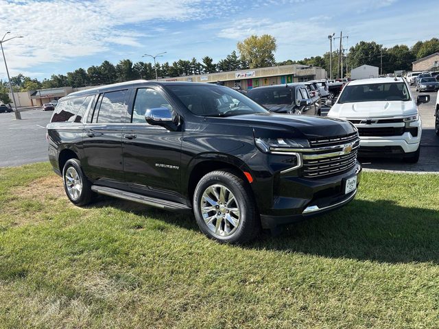 2023 Chevrolet Suburban Premier 4WD photo