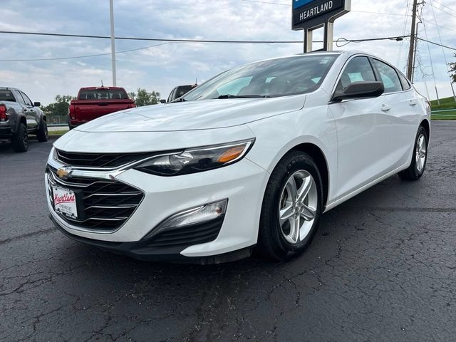 2023 Chevrolet Malibu LS FWD photo