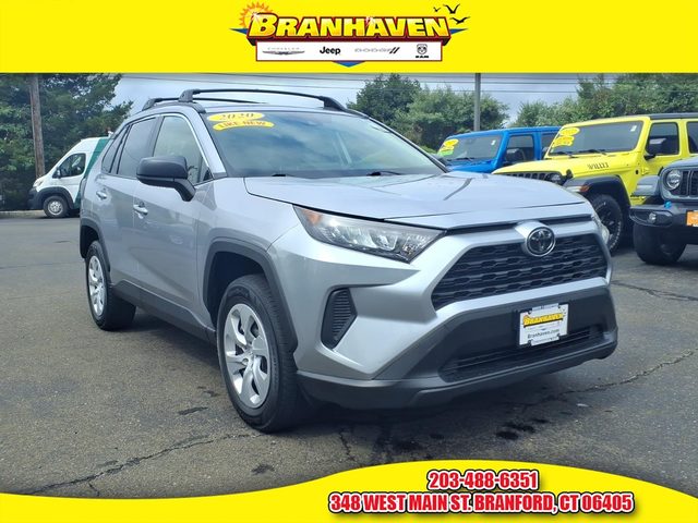 2020 Toyota RAV4 LE AWD photo