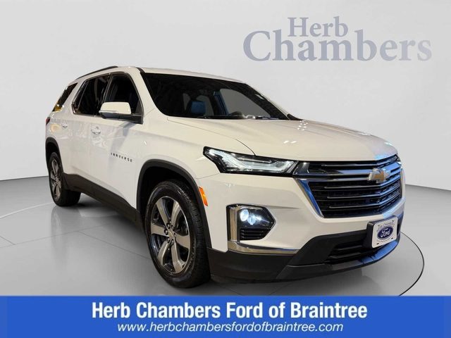 2023 Chevrolet Traverse LT Leather AWD photo