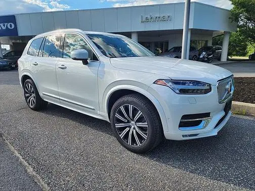 2023 Volvo XC90 Plus AWD photo