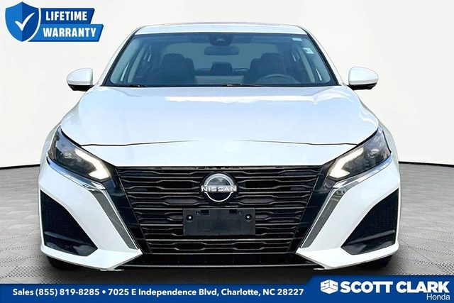2023 Nissan Altima 2.5 SL AWD photo